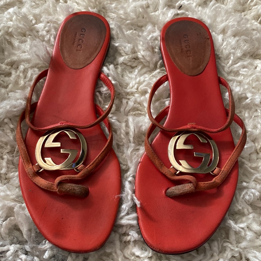 Gucci red size 38 sandal